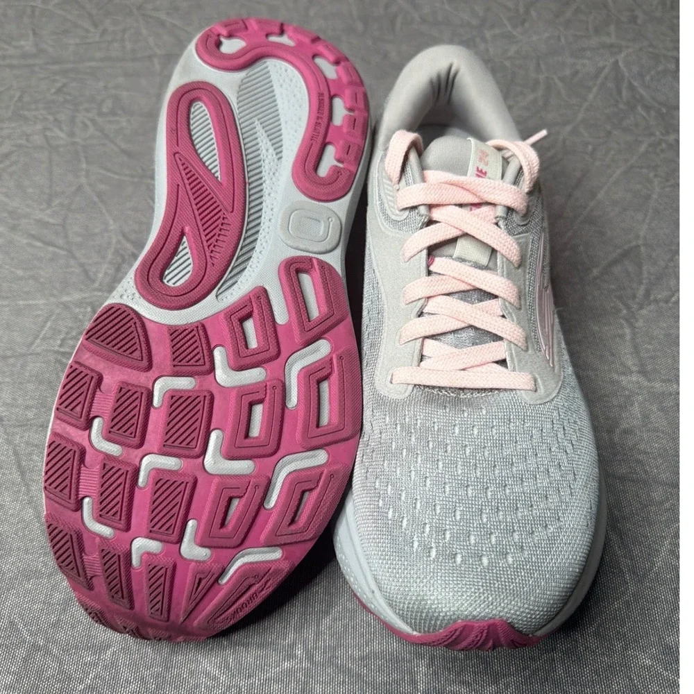 Brooks Shoes Womens 9.5 Adrenaline GTS 24 Grey Pink Narrow 2A Running Sneakers